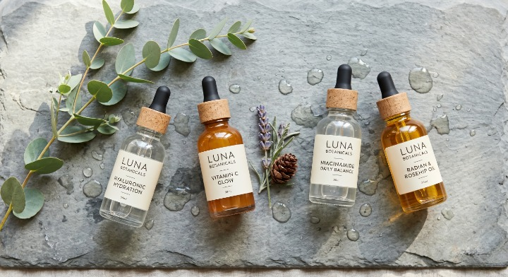 Niacinamide vs. Vitamin C: A Korean Skincare Professional’s Guide to Using Both (Without Ruining Your Skin)